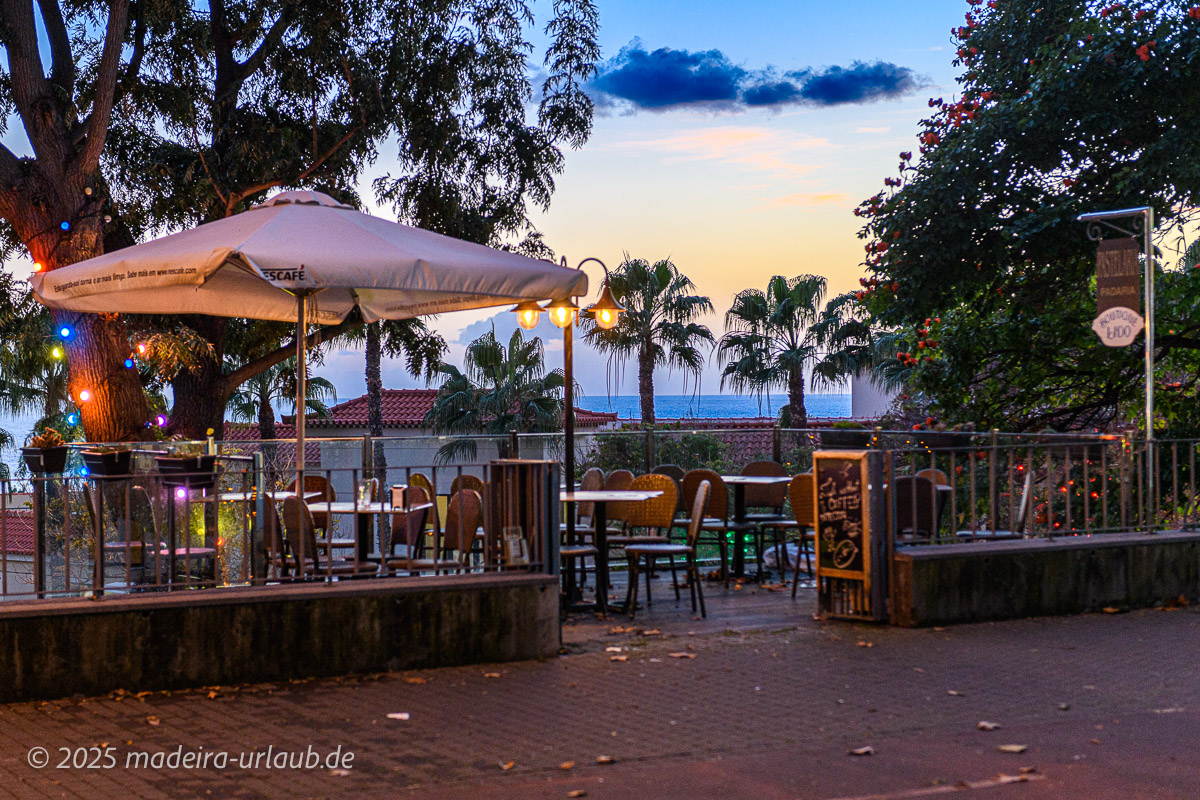 Terrasse am Abend