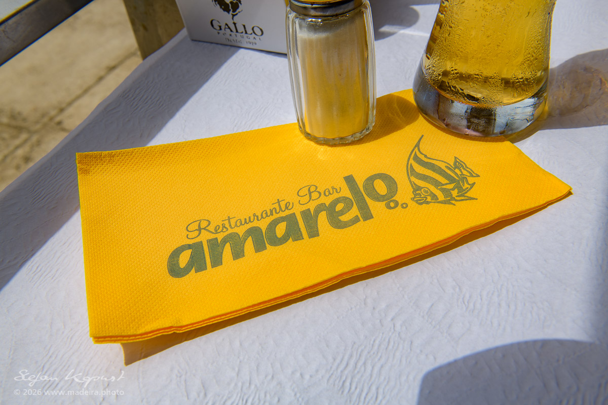 Gelb ist amarelo