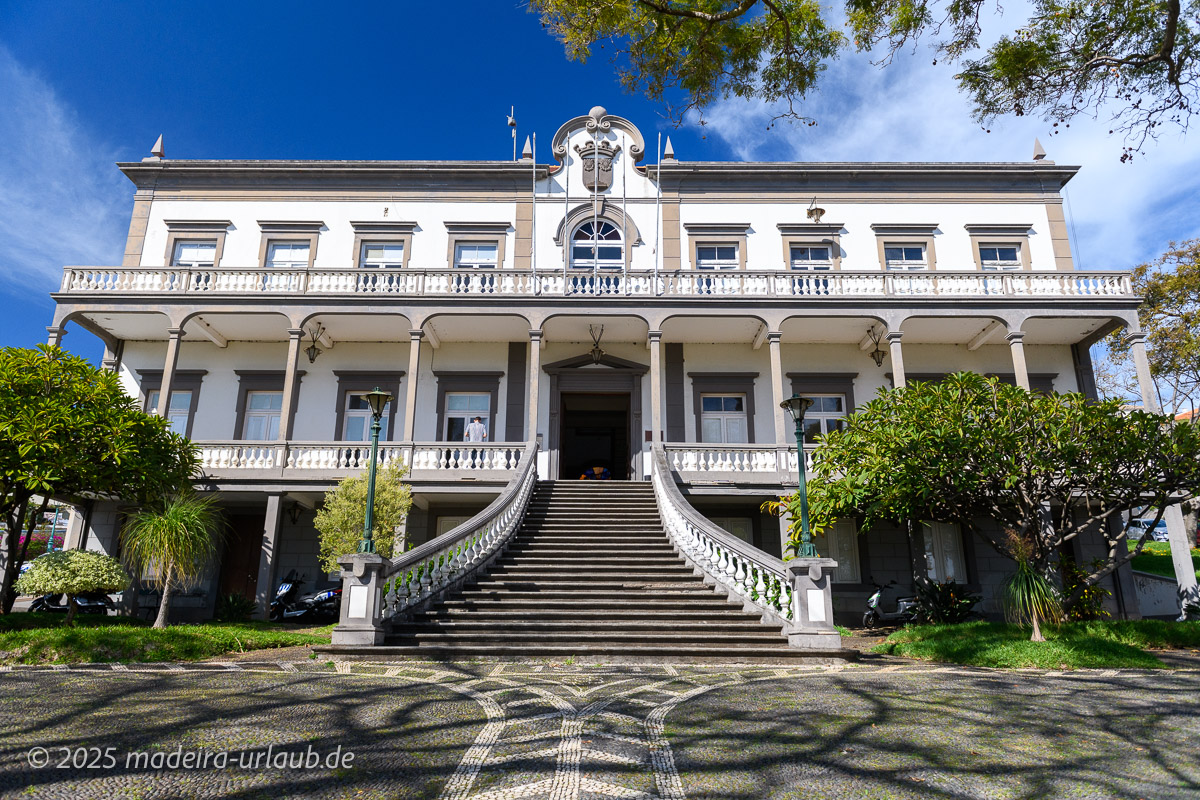 Tribunal de Santa Cruz - Bezirksrichter