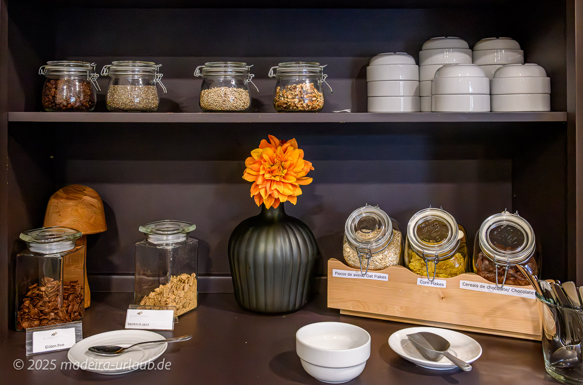 Hotel Euro Moniz Pool