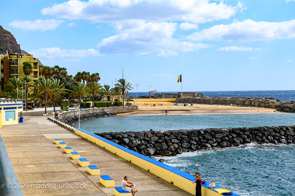 Hotel Calheta Beach an der Praia da Calheta