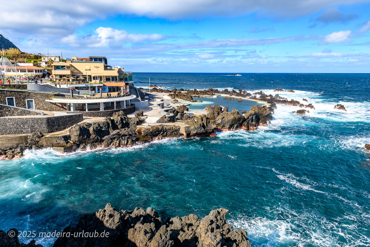 direkt an Naturschwimmbad